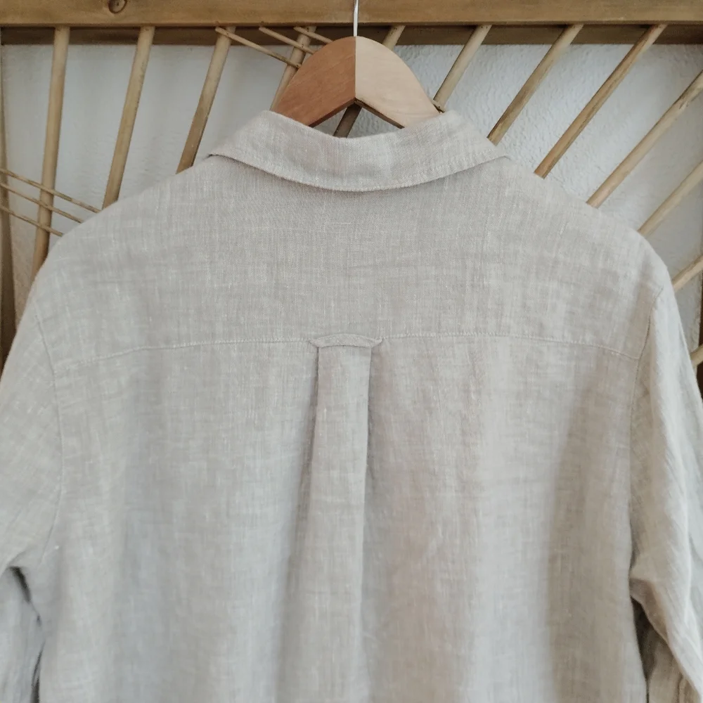 Crown Linen Designs Button Front Shirt / Size Large - Picture 7 of 9